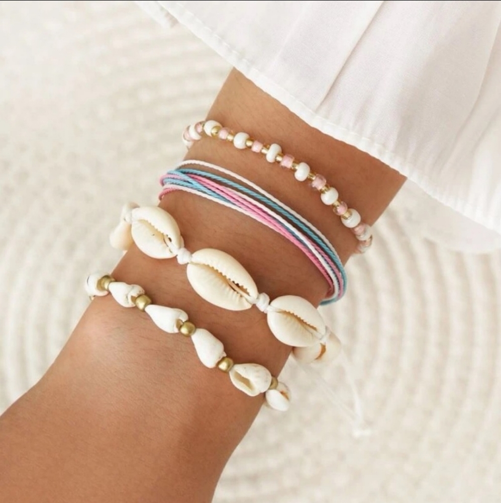 🐚Beachy, shell bracelet stack